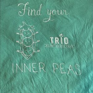 Trio Plant-Based Fare Turquoise, Graphic Tee